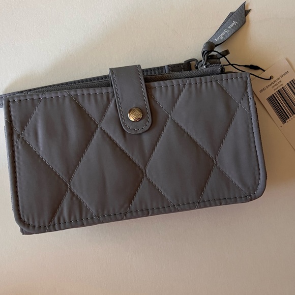 Vera Bradley- RFID Smartphone Wristlet- Frost Gray - New with Tags - Picture 7 of 16